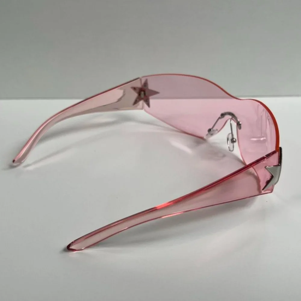 Y2K 2000s vintage style pink frameless star sunglasses